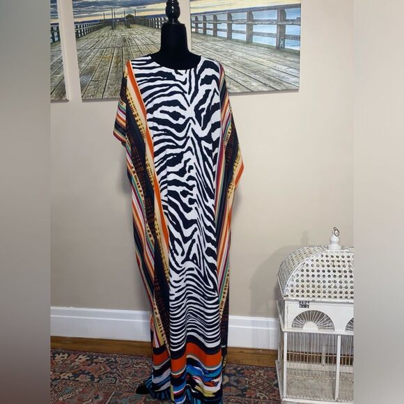Zebra abstract caftan/swimsuit cover-up-size XL - Picture 2 of 6